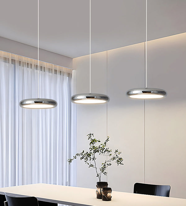 Light luxury round chandelier