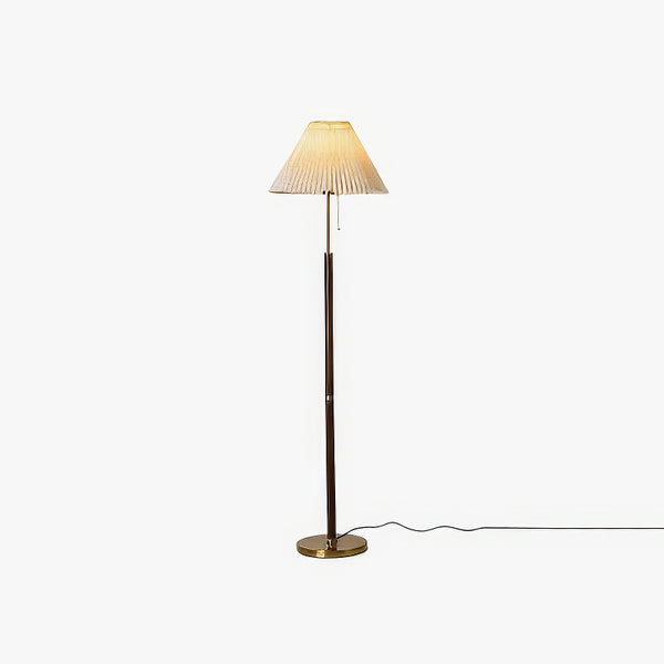 Stehlampe aus Walnussholz mit Plissee