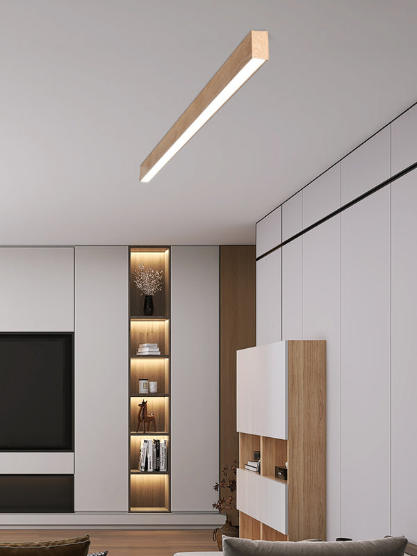 Lange Deckenlampe im japanischen Stil