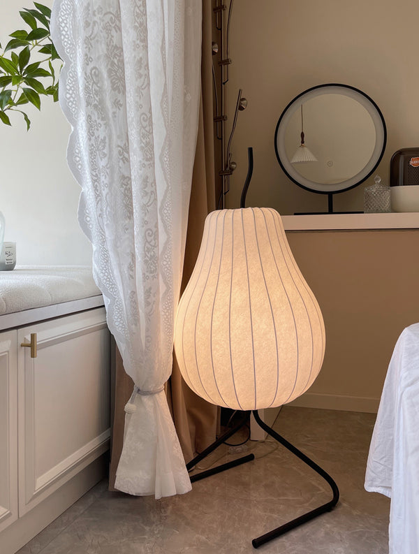 Cream style pear floor lamp