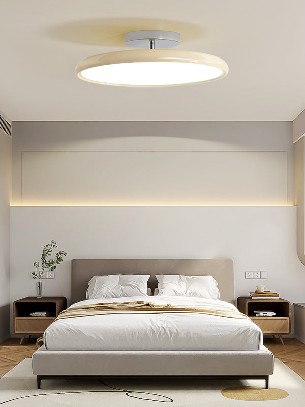 Verstellbare Deckenleuchte fürs Schlafzimmer