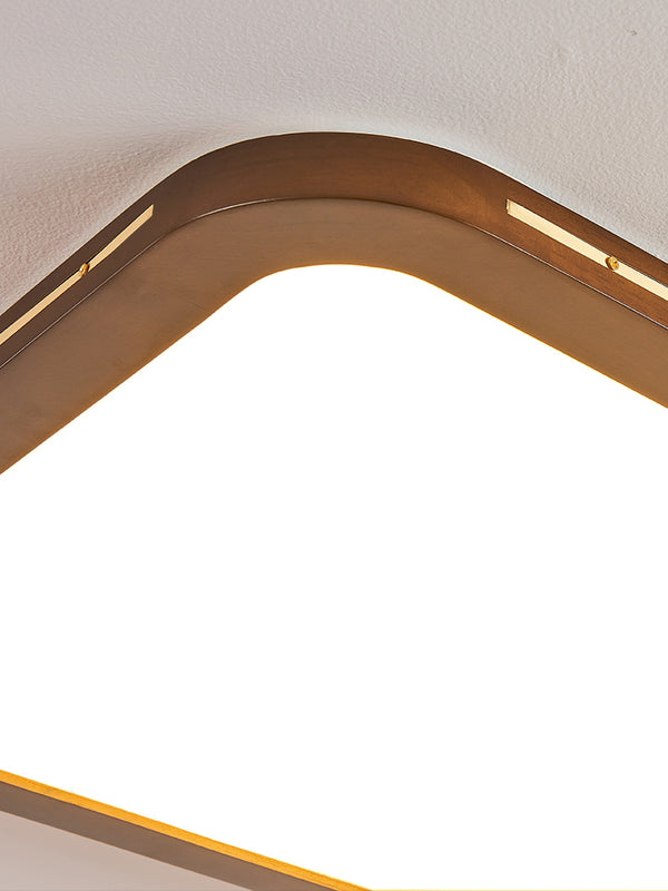LED-Deckenleuchte aus Walnussholz