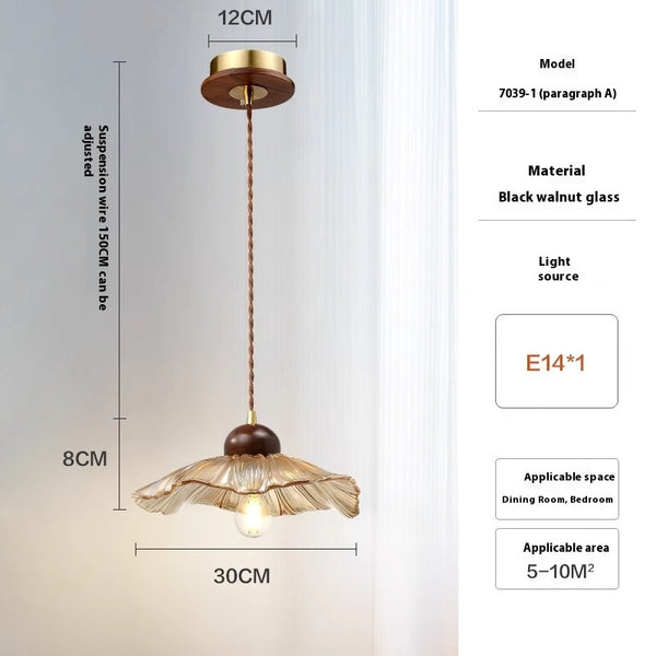 Lustre médiéval en verre de noyer