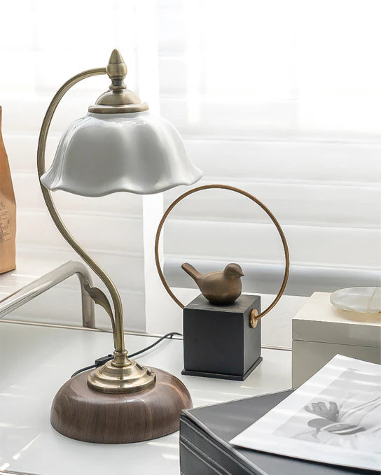Bedroom ceramic petal table lamp