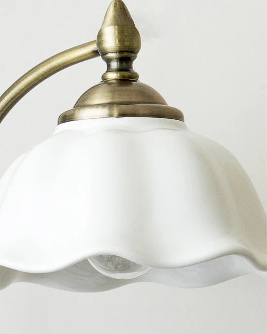 Bedroom ceramic petal table lamp