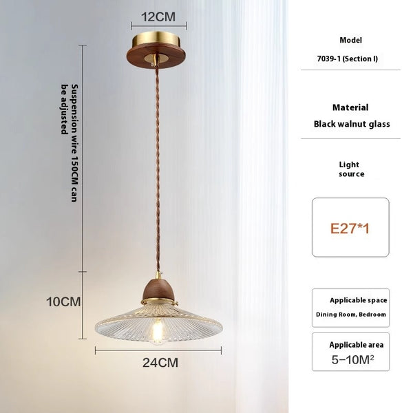 Lustre médiéval en verre de noyer