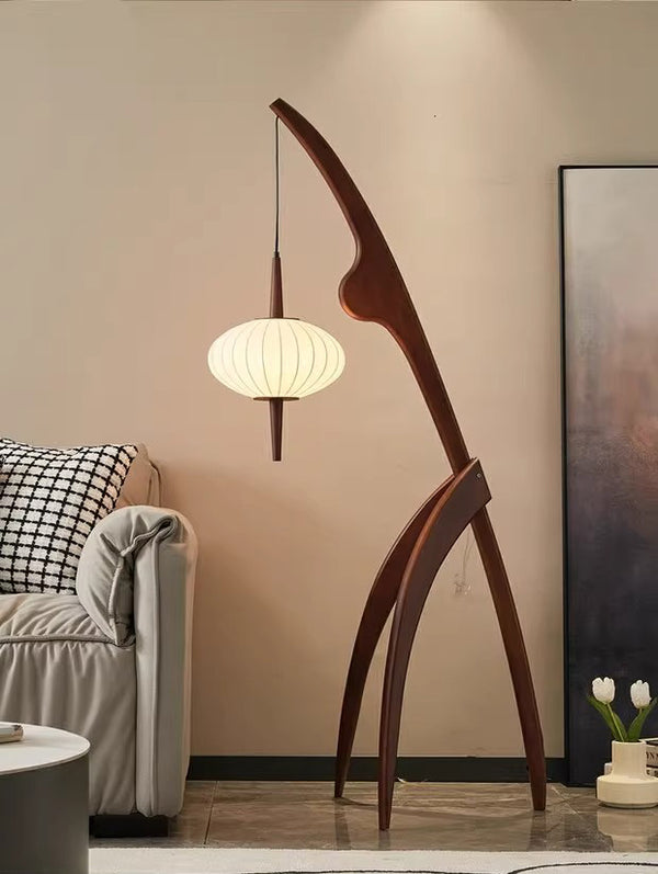 Mantis Floor Lamp