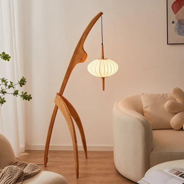 Mantis Floor Lamp