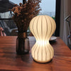 Lampe de table avec abat-jour en soie naturelle