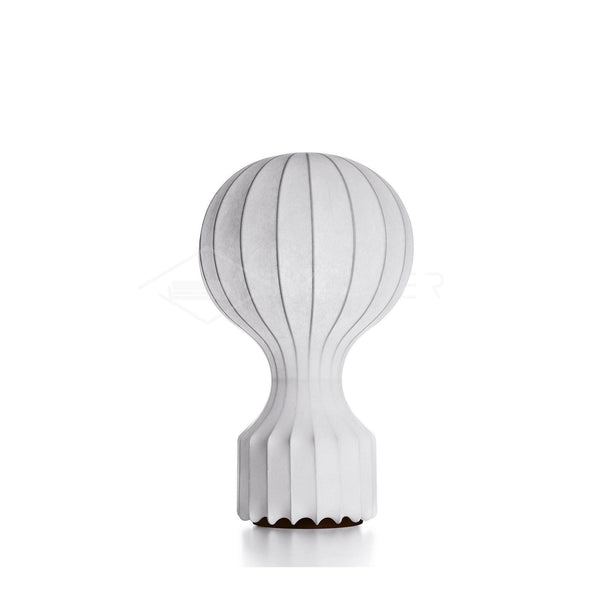 Lampe de table avec abat-jour en soie naturelle