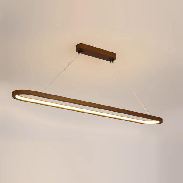 Ovale Pendelleuchte aus Massivholz