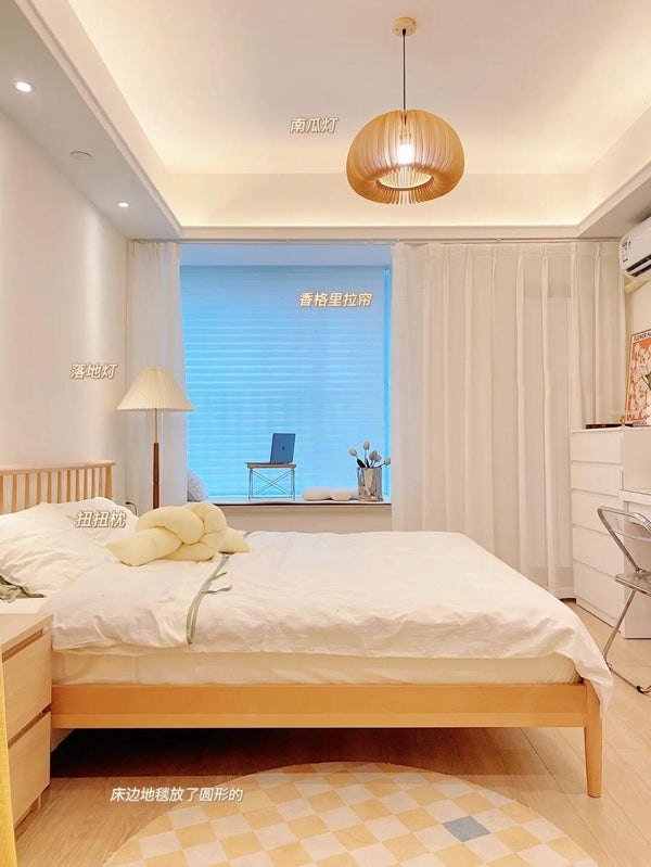 Suspension en bois de citrouille