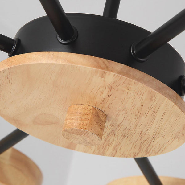 Drehbarer Kronleuchter aus Holz