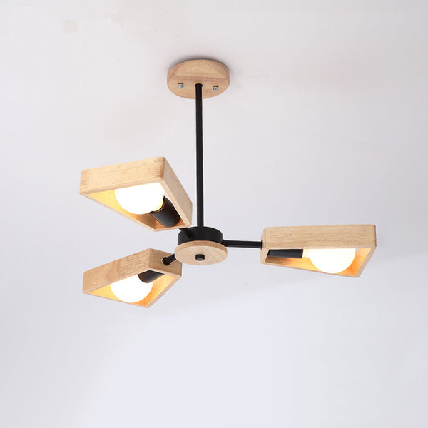 Drehbarer Kronleuchter aus Holz