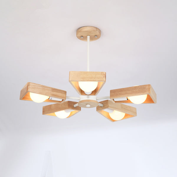 Drehbarer Kronleuchter aus Holz