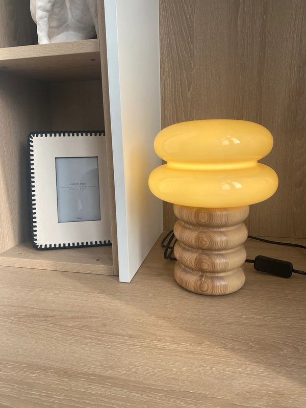 Retro circle table lamp