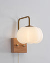 Creative cotton shape solid wood wall lamp