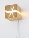 Cracked solid wood wall lamp