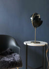 Rotatable spherical table lamp