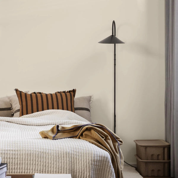 Nordic minimalist bedside wall lamp