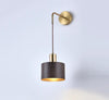 Retro Wandlampe mit Holzmaserung